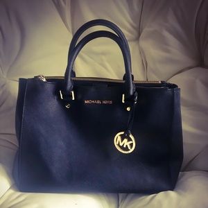 MK Michael Kors Sutton Satchel Tote